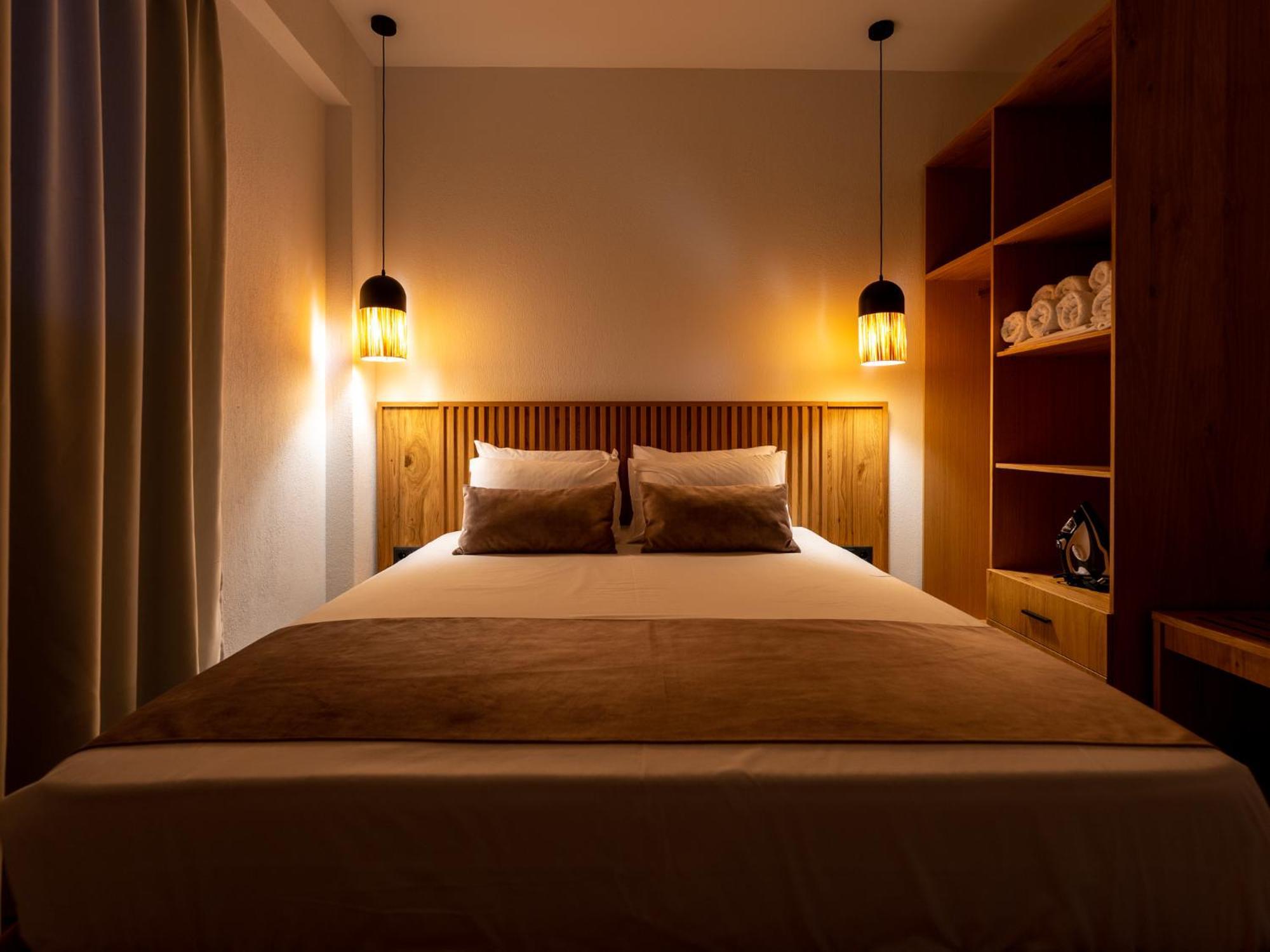 Antony'S Luxury Apartments นิกิติ ภายนอก รูปภาพ